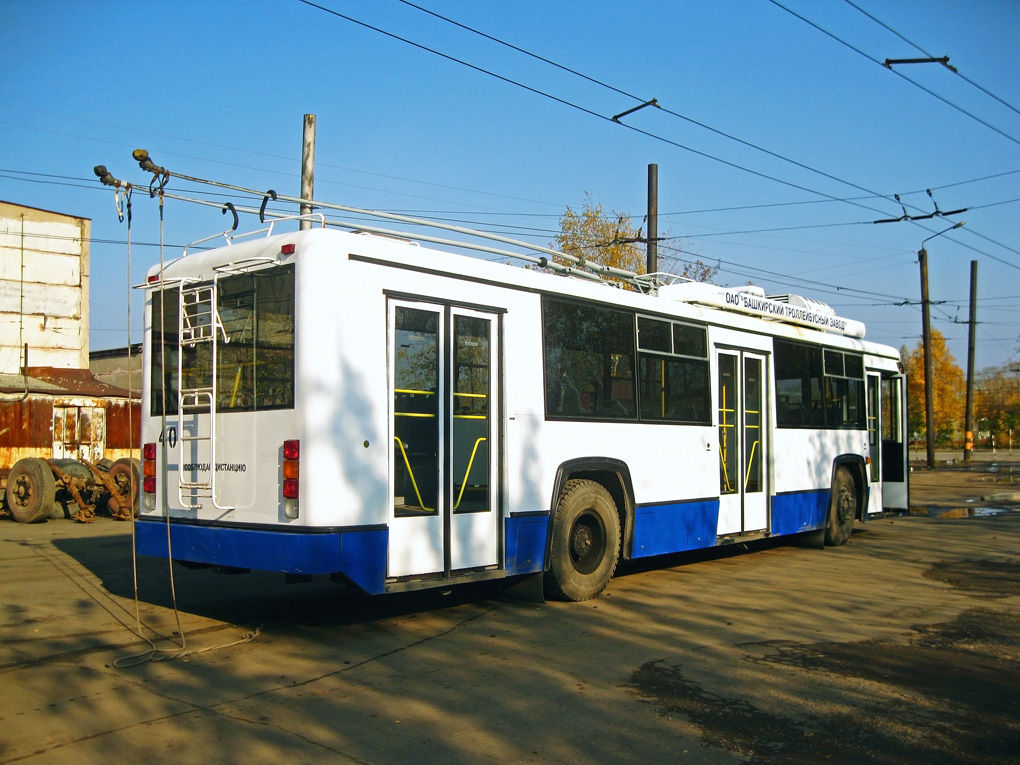 Киров, БТЗ-52764Р № 401