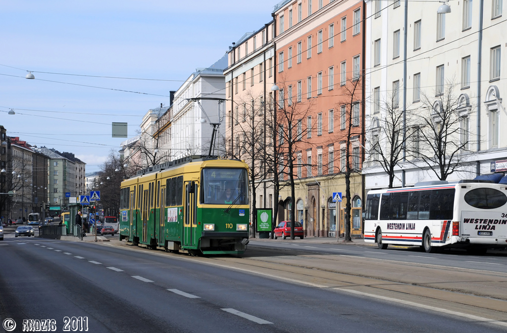 Хельсинки — Эспоо, Valmet MLNRV2 № 110