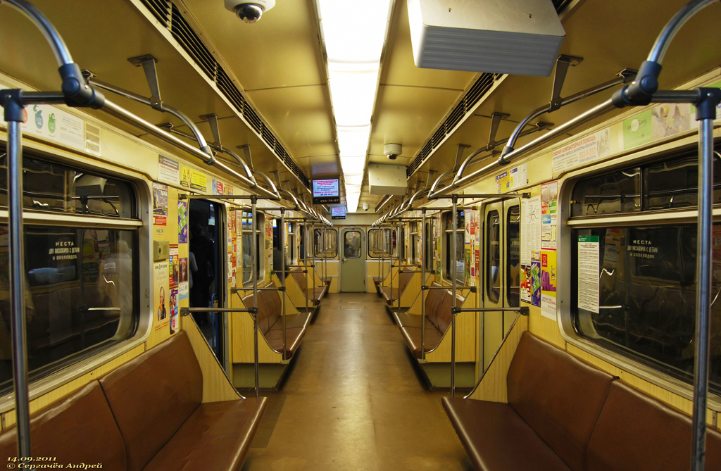 Екатеринбург, 81-717.5 (ЛВЗ/ВМ) № 8926