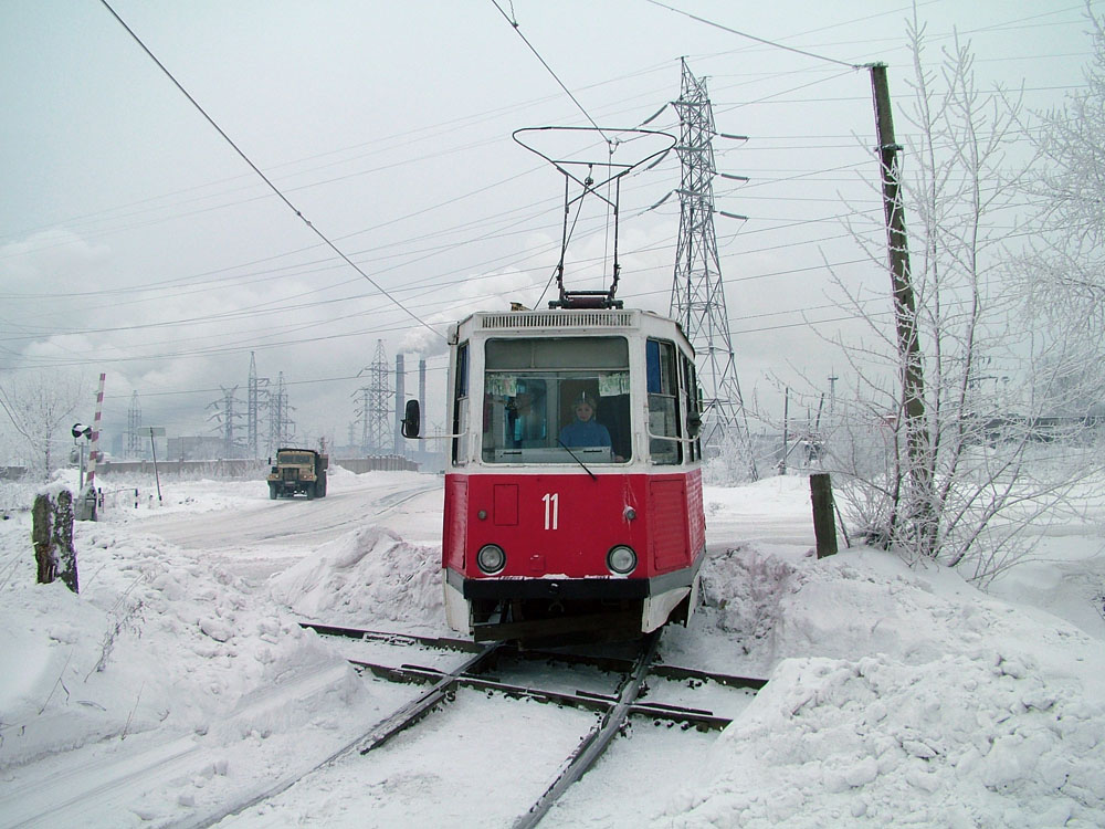 Krasnoturjinskas, 71-605 (KTM-5M3) nr. 11