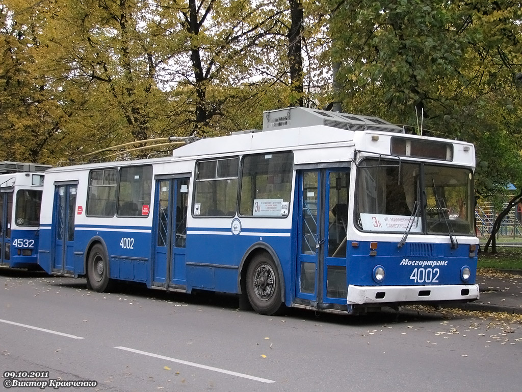Москва, МТрЗ-6223-0000010 № 4002