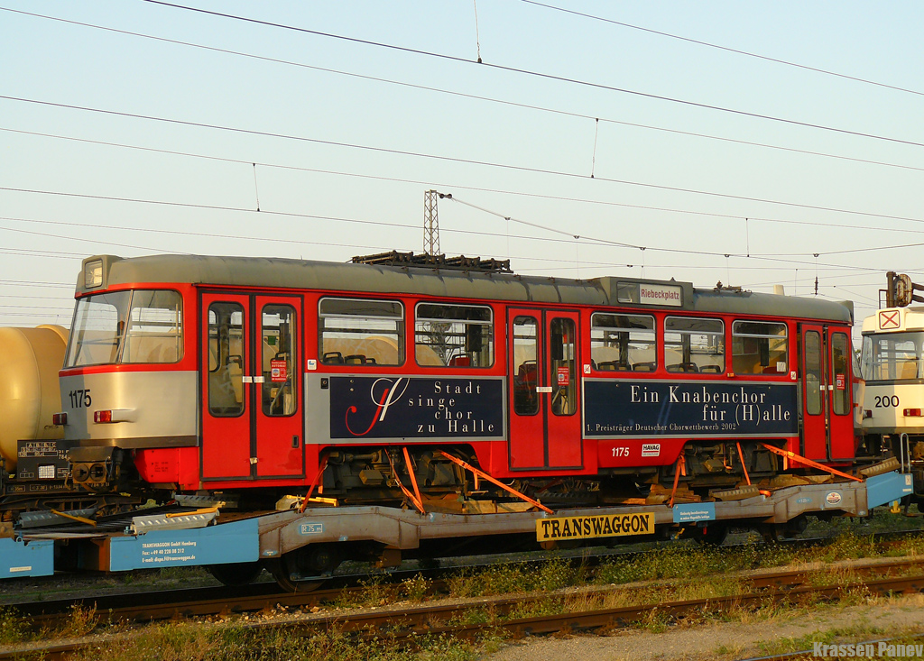 София, Tatra T4DC № 1175; София — Доставка и разтоварване на T4D-C от Хале — юли 2011 г.