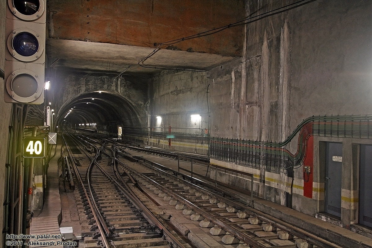 Лиссабон — Metro — Linha Amarela; Лиссабон — Metro — Linha Azul