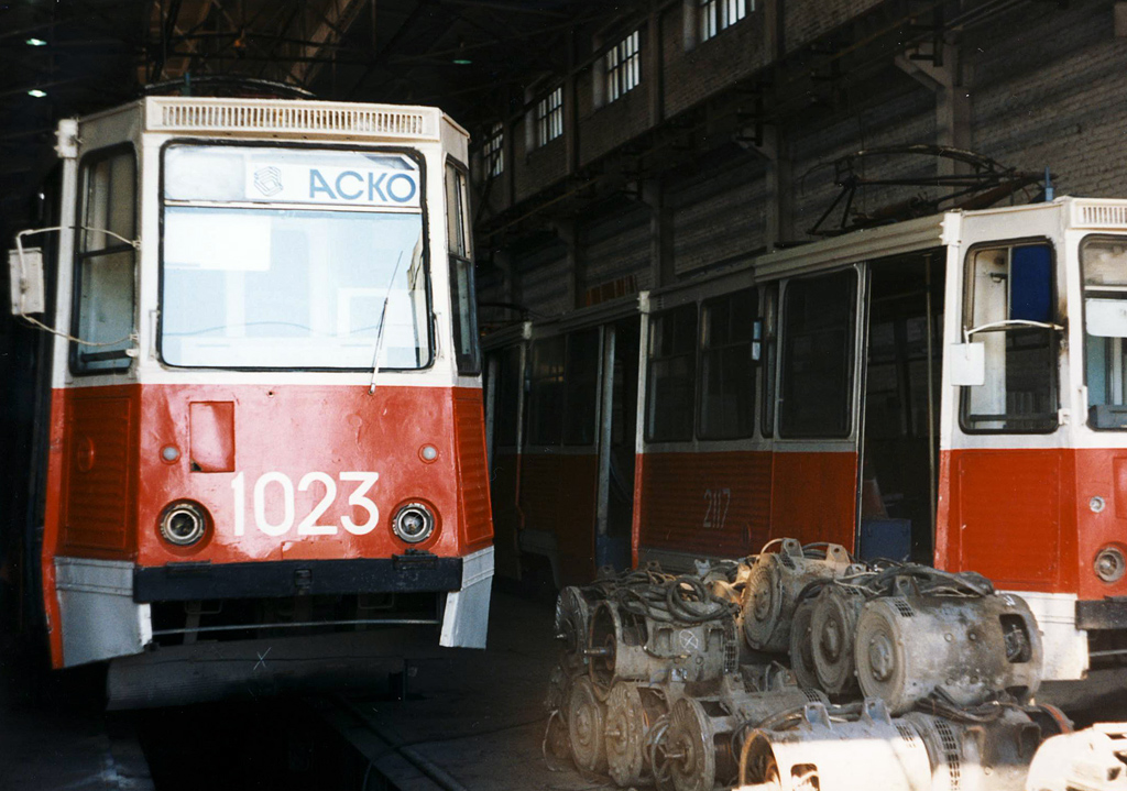 Магнитогорск, 71-605 (КТМ-5М3) № 1023; Магнитогорск, 71-605 (КТМ-5М3) № 2117