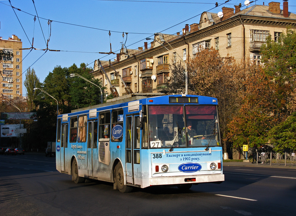 Киев, Škoda 14Tr02/6 № 388