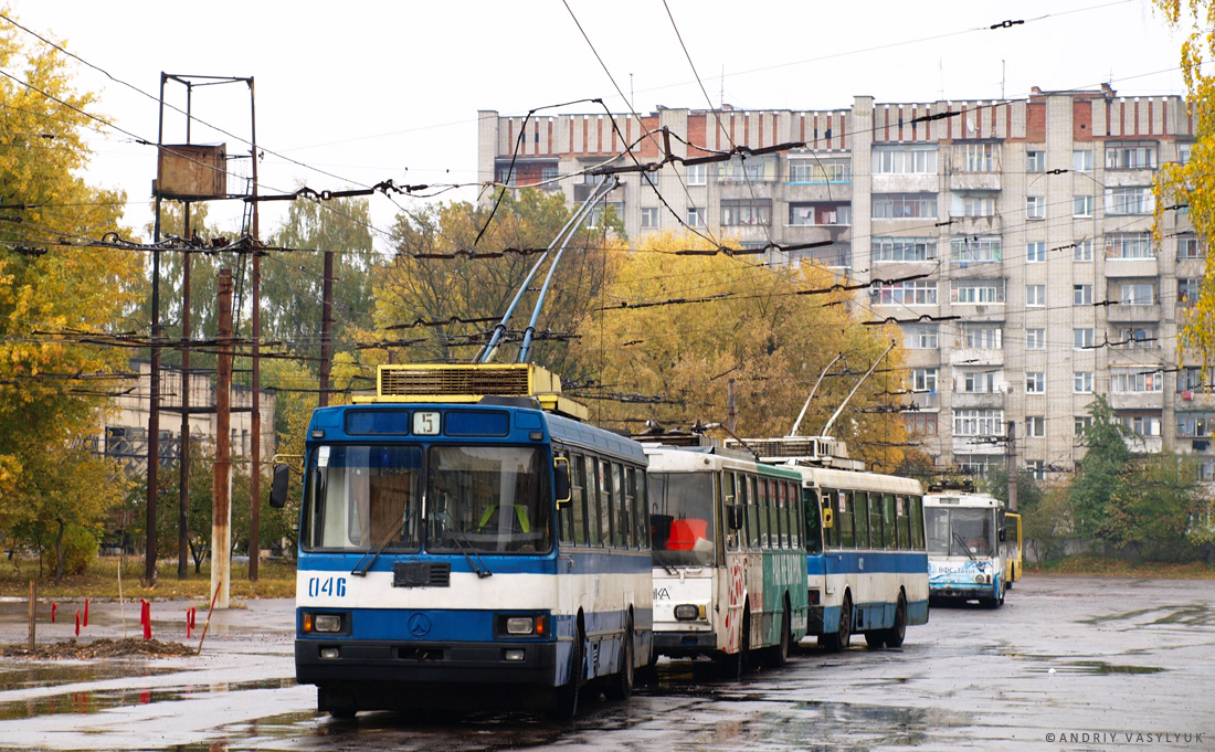 Львов, ЛАЗ-52522 № 046