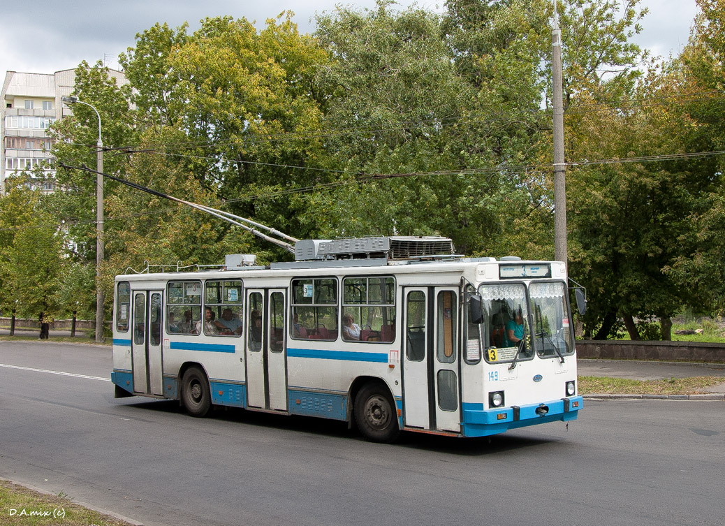 Ровно, ЮМЗ Т2 № 149