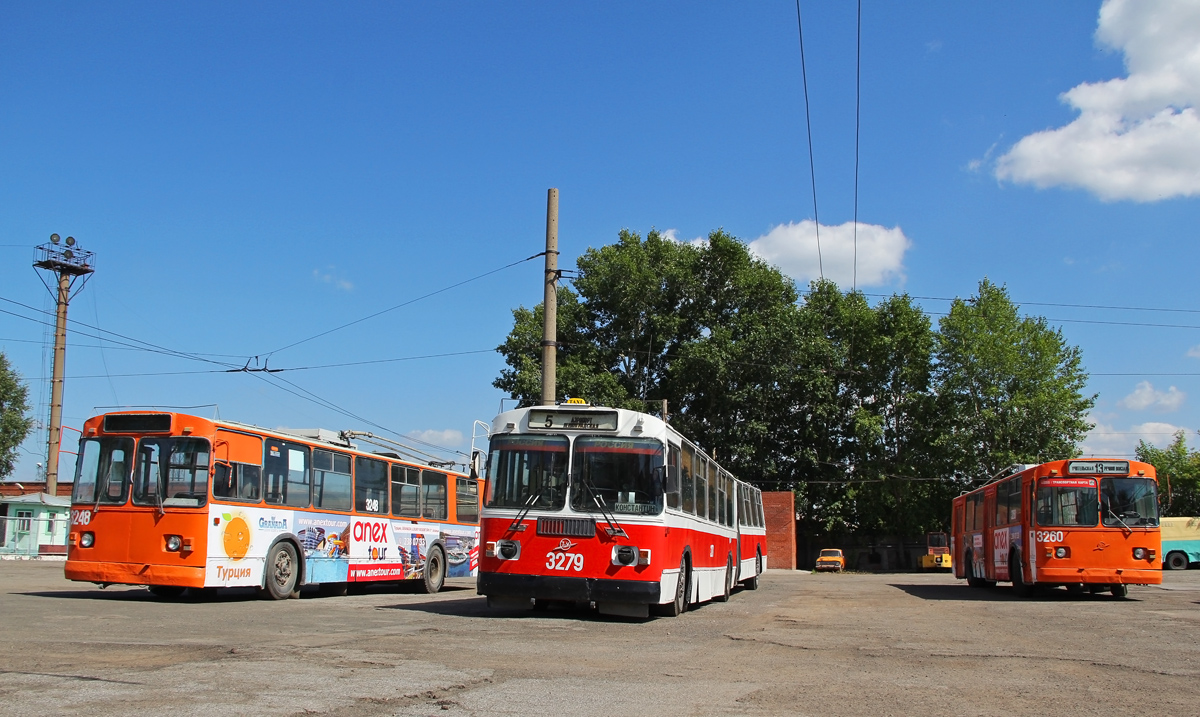 Новосибирск, ЗиУ-620501 № 3279; Новосибирск, ЗиУ-682В-012 [В0А] № 3248; Новосибирск, ЗиУ-682Г [Г00] № 3260