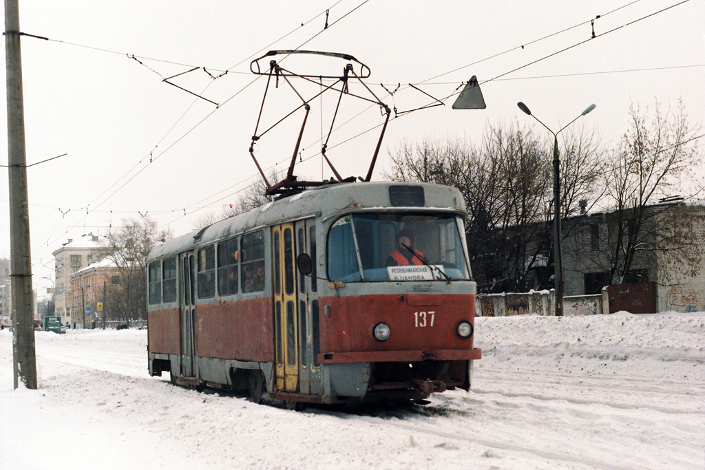 Тверь, Tatra T3SU № 137; Тверь — Тверской трамвай в начале 2000-х гг. (2002 — 2006 гг.)