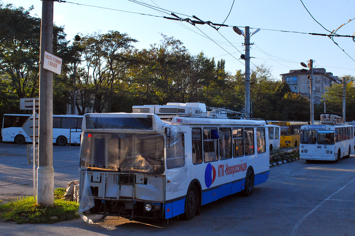 Новороссийск, ЗиУ-682Г-016.04 № 62; Новороссийск, ЗиУ-682Г [Г00] № 92