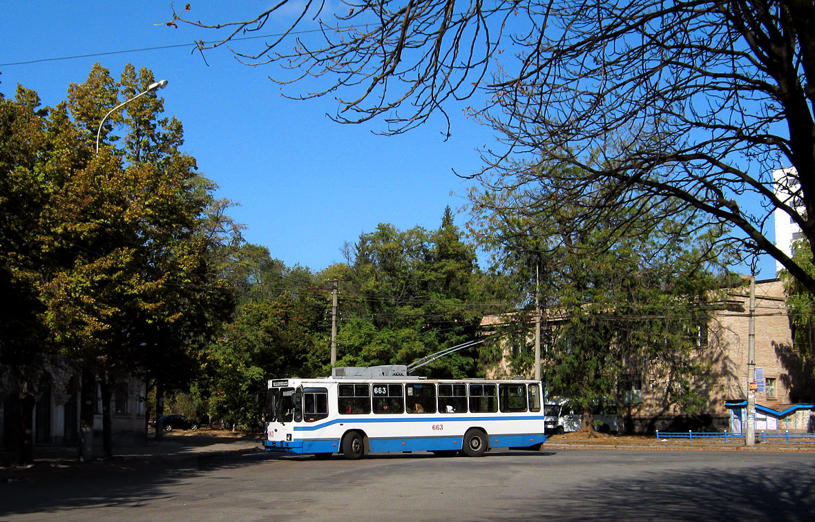 Кривой Рог, ЮМЗ Т2 мод. 7 № 663