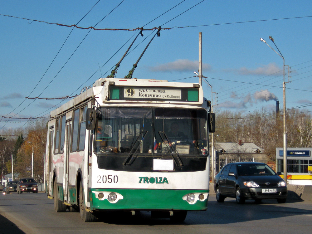 Пенза, ЗиУ-682Г-016.02 № 2050