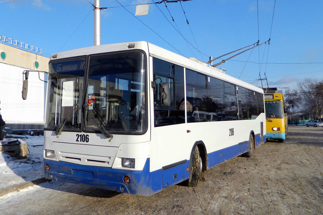 Уфа, НефАЗ-БТЗ 52765А № 2106