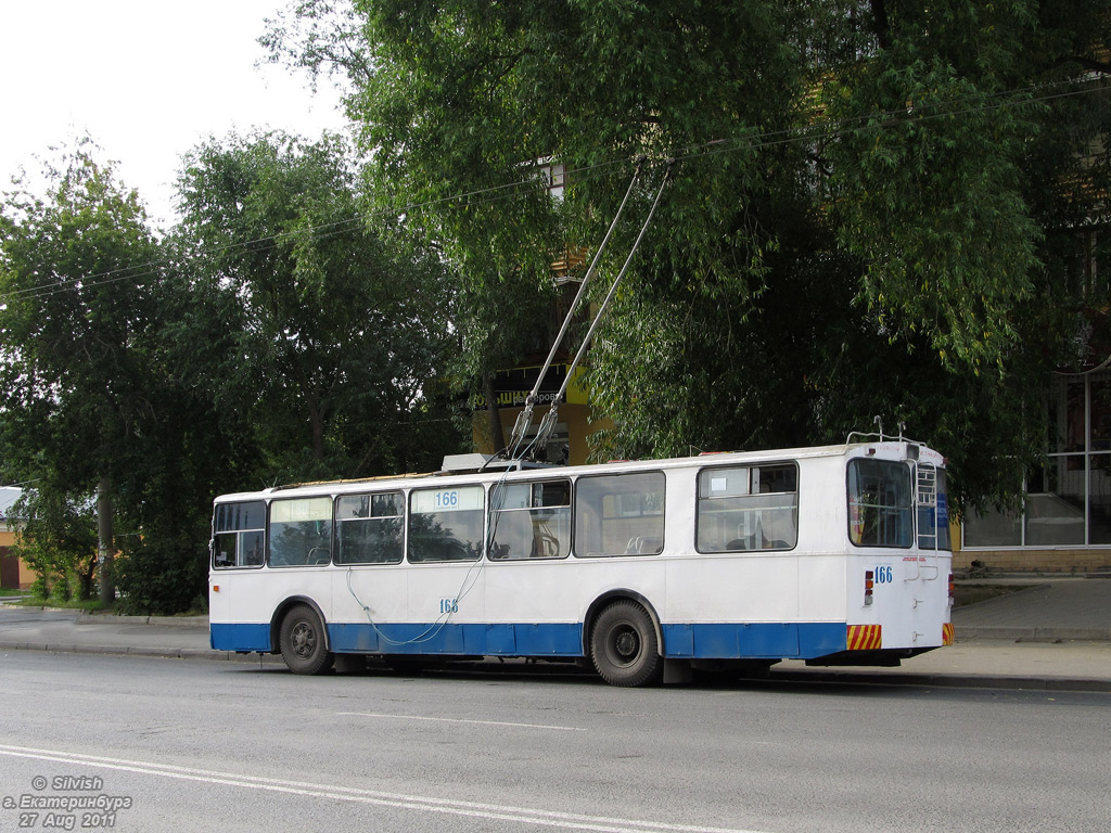Екатеринбург, ЗиУ-682Г [Г00] № 166