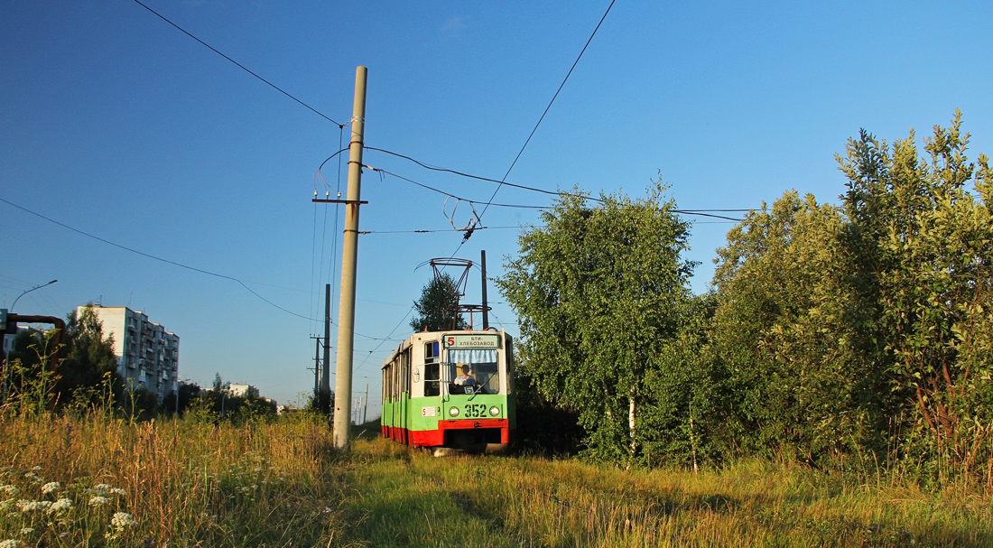 Прокопьевск, 71-608К № 352