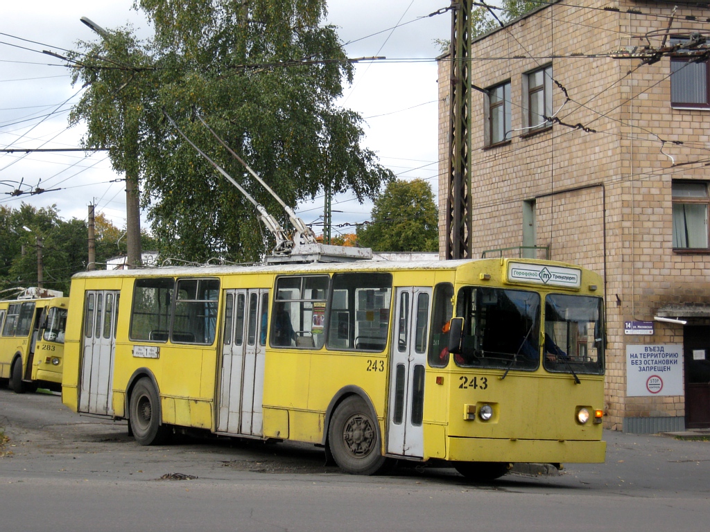 Петрозаводск, ЗиУ-682В [В00] № 243
