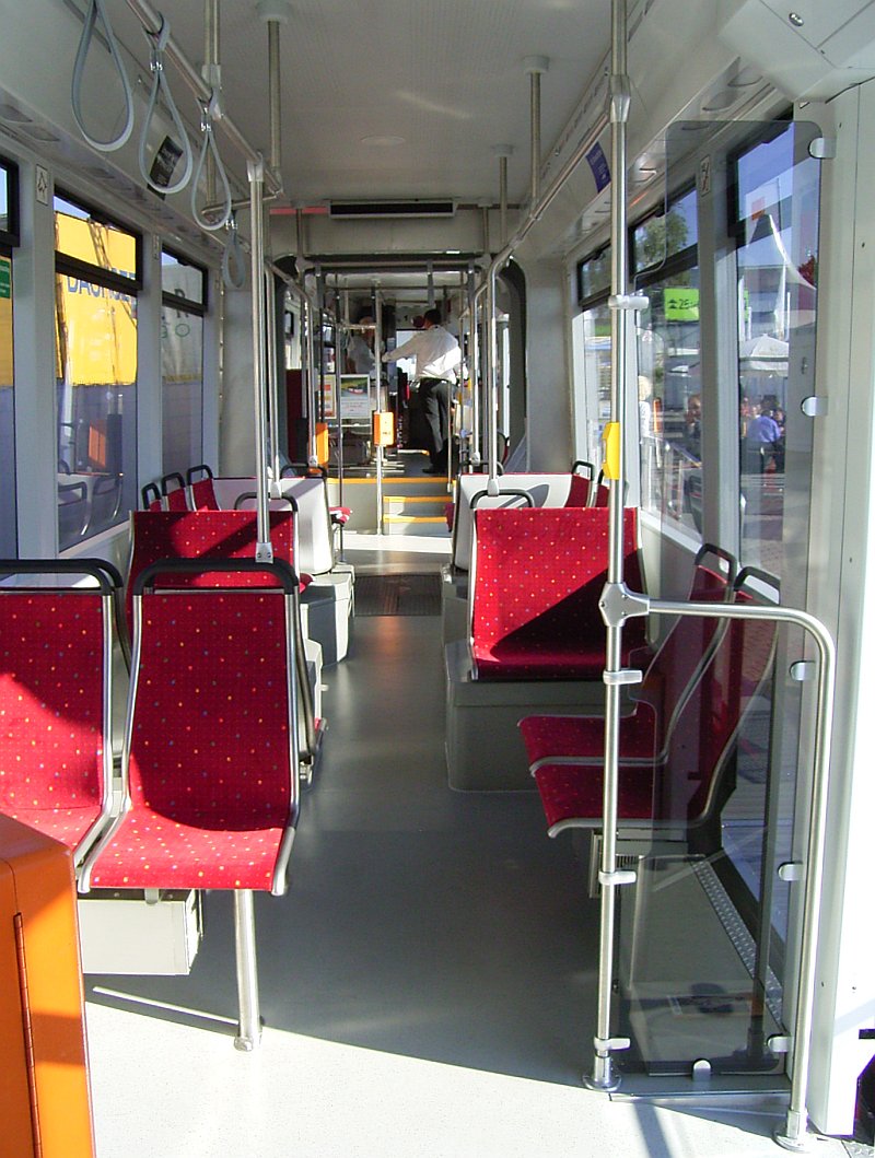 Хальберштадт, Leoliner Fahrzeug-Bau Leipzig NGTW6H № 1; Берлин — InnoTrans 2006