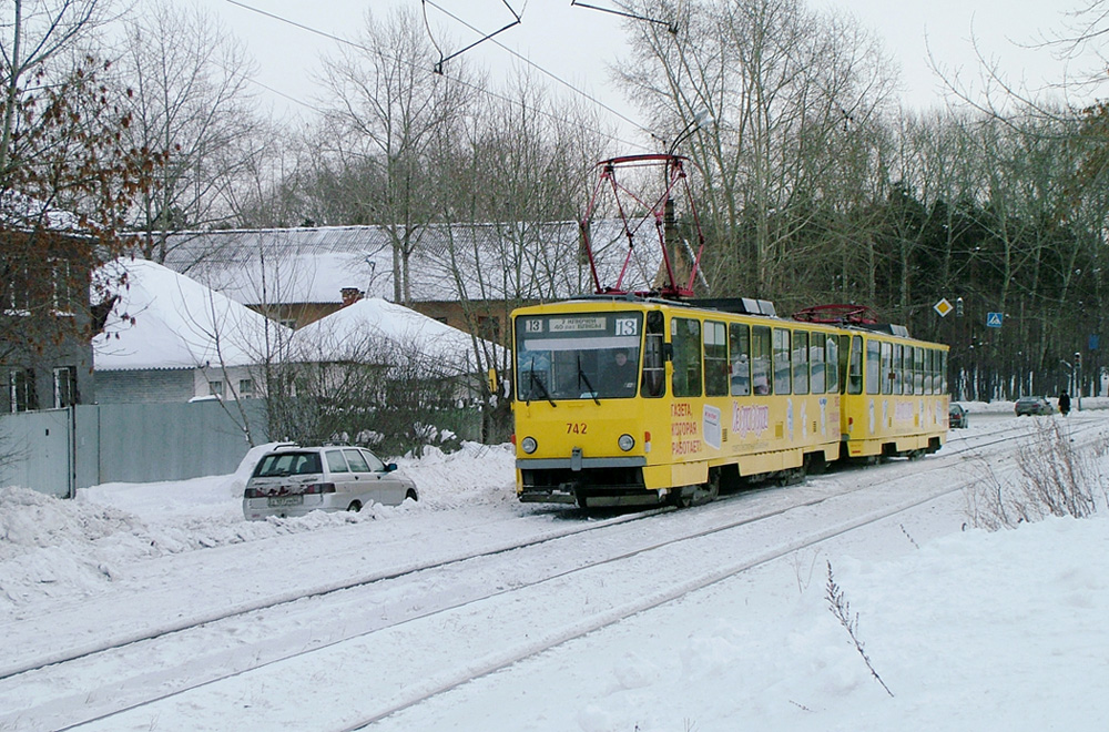 Екатеринбург, Tatra T6B5SU № 742