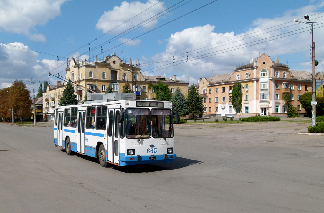 Кривой Рог, ЮМЗ Т2 мод. 7 № 665