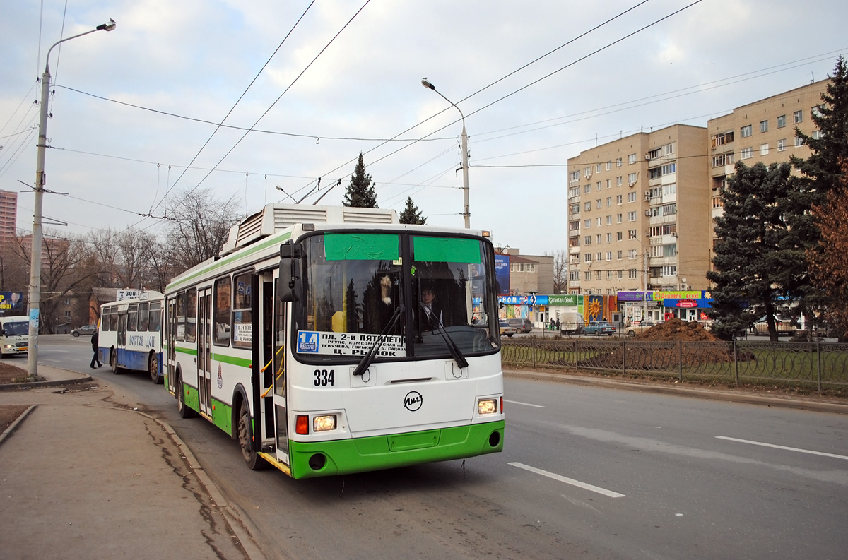 Rostov-na-Donu, LiAZ-5280 č. 334