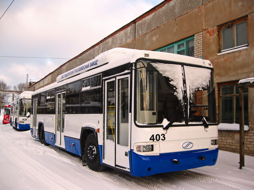 Киров, БТЗ-52767Р № 403