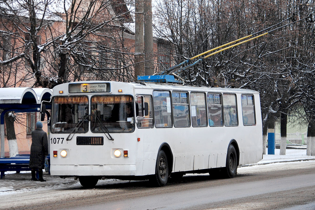 Брянск, ЗиУ-682Г-016 (012) № 1077