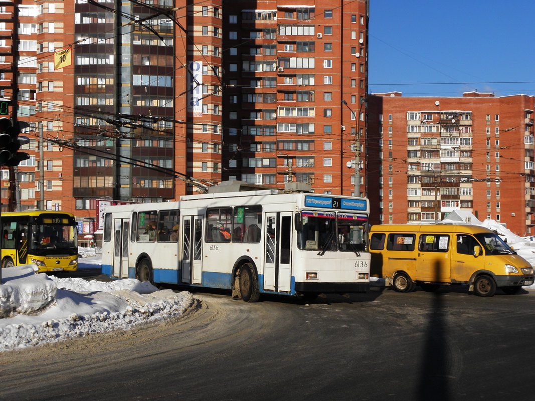 Санкт-Петербург, ВМЗ-5298-020 № 6136