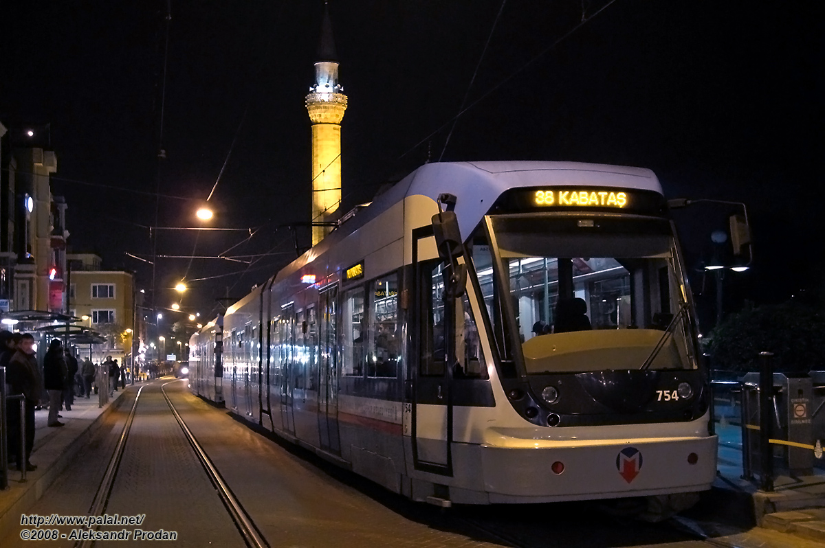 Istanbul, Bombardier Flexity Swift č. 754