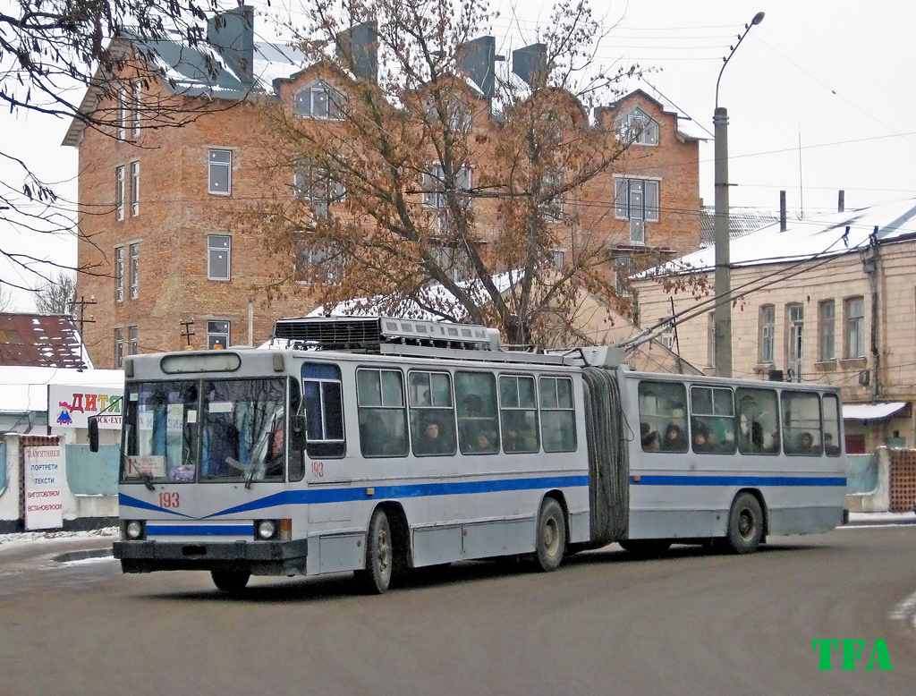 Луцк, ЮМЗ Т1 № 193