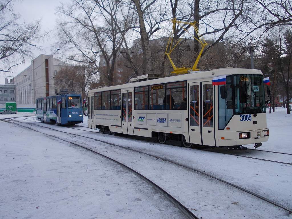 Новосибірськ, 71-605 (КТМ-5М3) № 3009; Новосибірськ, БКМ 60102 № 3065 Новосибірськ, 71-605 (КТМ-5М3) № 3009; Новосибірськ, БКМ 60102 № 3065
