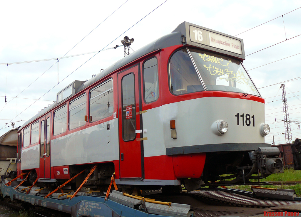 София, Tatra T4DC № 1181; София — Доставка и разтоварване на T4D-C от Хале — юли 2011 г.
