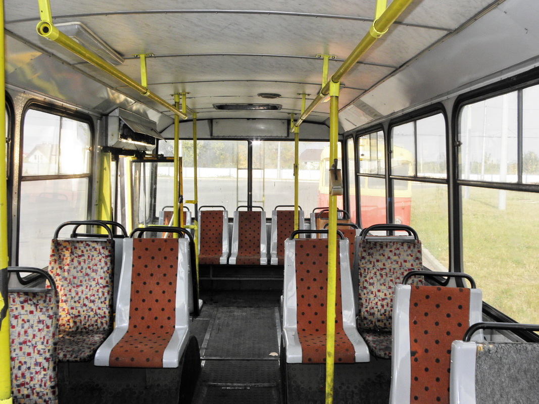 Киев, Škoda 14Tr02/6 № 195