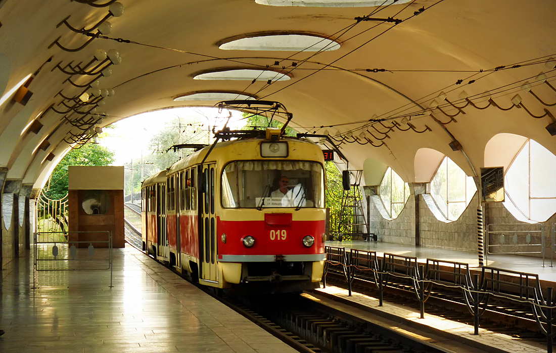 Кривой Рог, Tatra T3R.P № 019