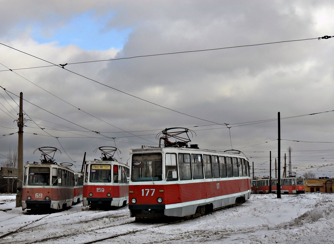Нижній Тагіл, 71-605 (КТМ-5М3) № 69; Нижній Тагіл, 71-605 (КТМ-5М3) № 177