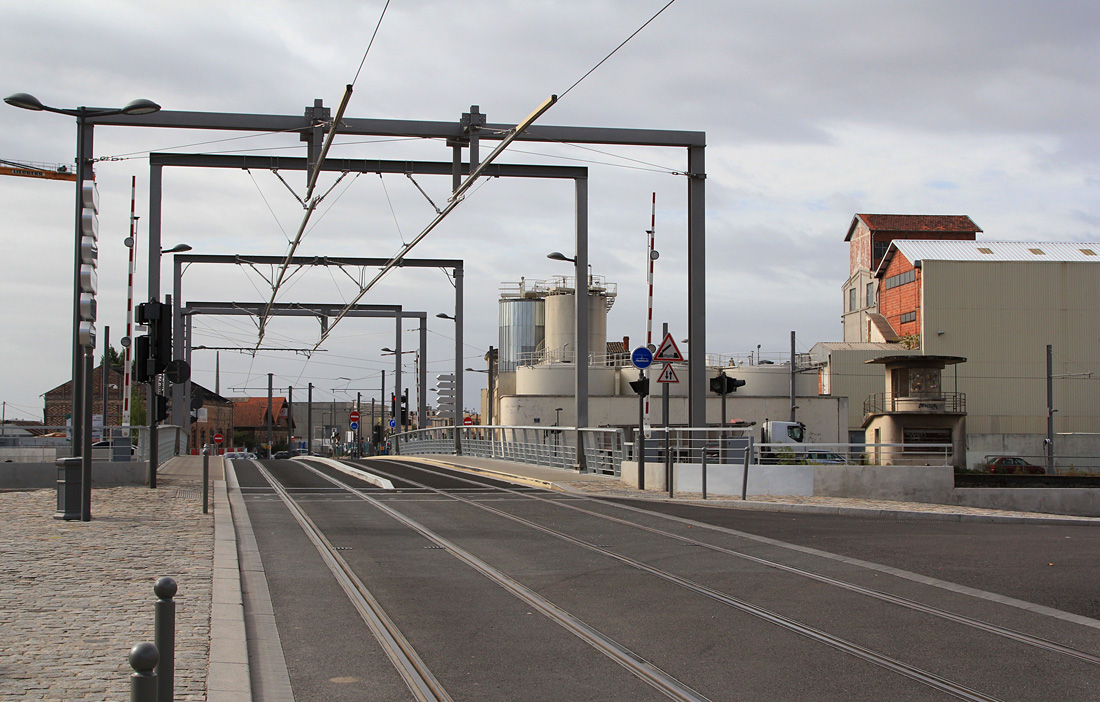 Bordeaux — Tramway Lines and Infrastructure Bordeaux — Tramway Lines and Infrastructure