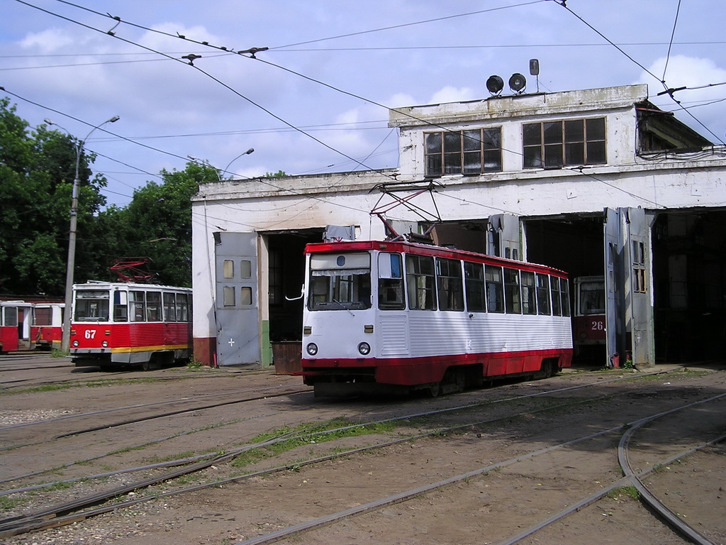 Ярославль, 71-605А № 16; Ярославль, 71-605 (КТМ-5М3) № 67