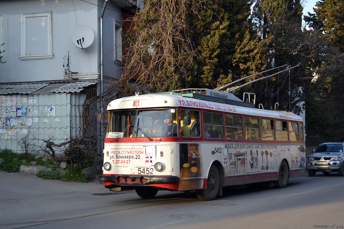 Крымский троллейбус, Škoda 9Tr18 № 5452
