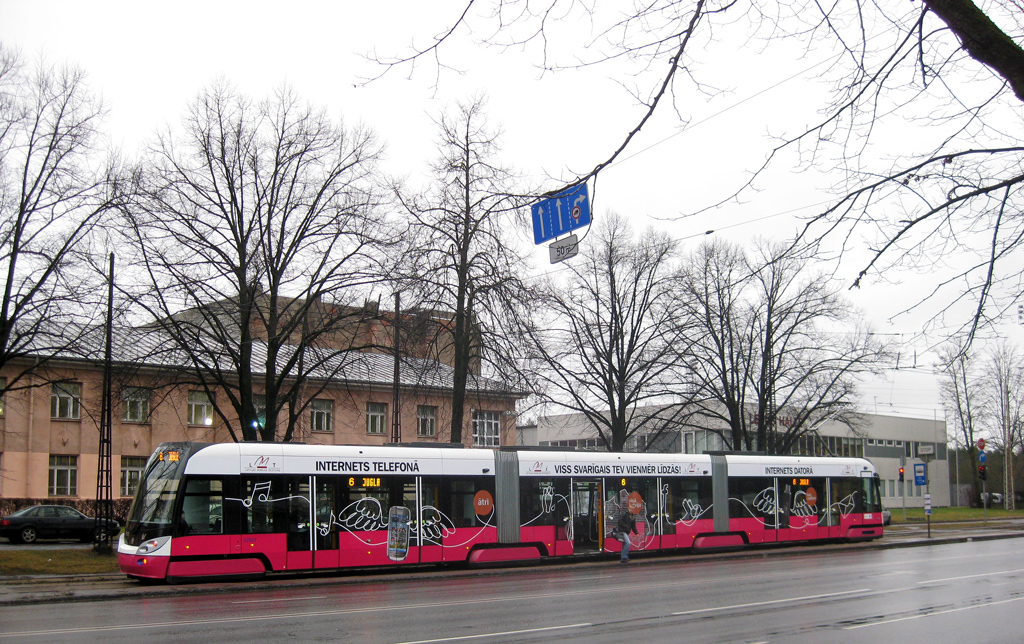 Рига, Škoda 15T ForCity Alfa Riga № 57027