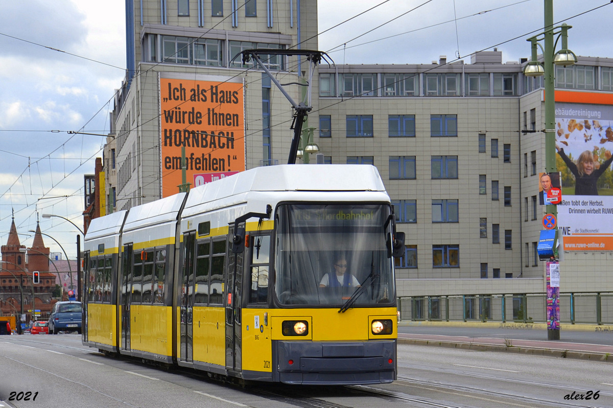 Berliin, Bombardier GT6N-ZR № 2021