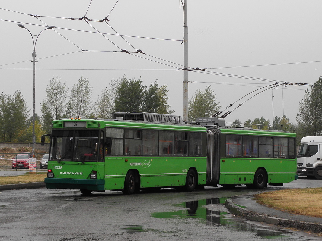Киев, Киев-12.03 № 4038