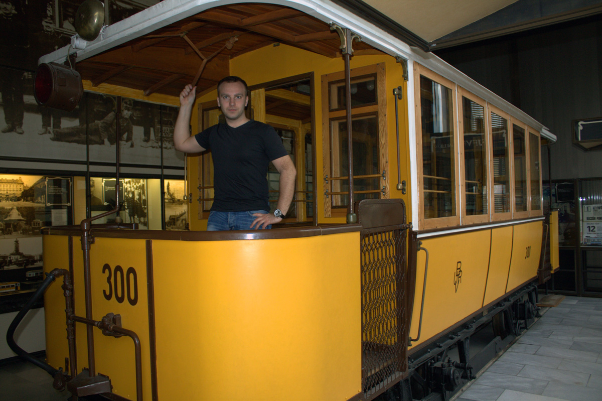 Будапешт, BURV M (Ganz) № 300; Будапешт — Музеи