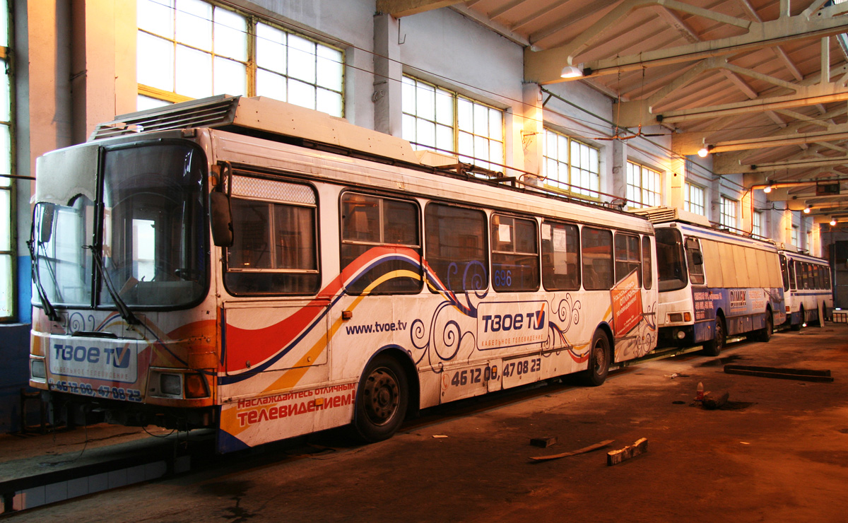 Курган, ЛиАЗ-5280 (ВЗТМ) № 696