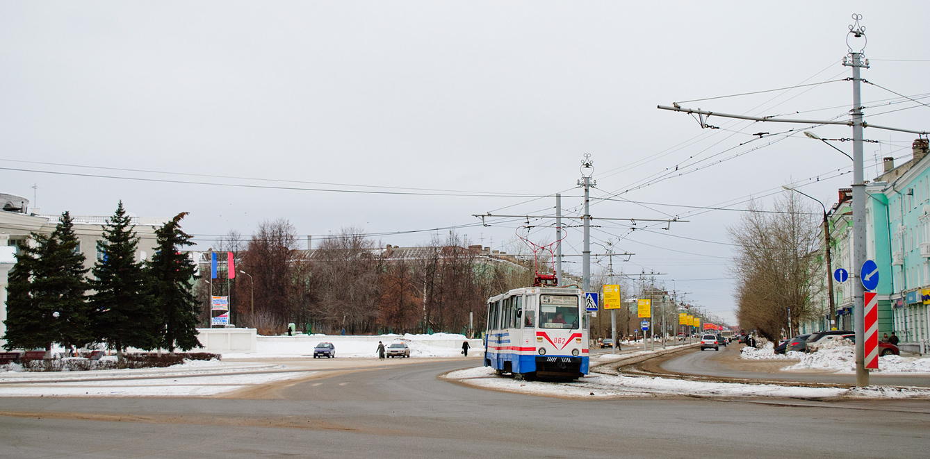 Dzerzhinsk, 71-605A č. 062 Dzerzhinsk, 71-605A č. 062