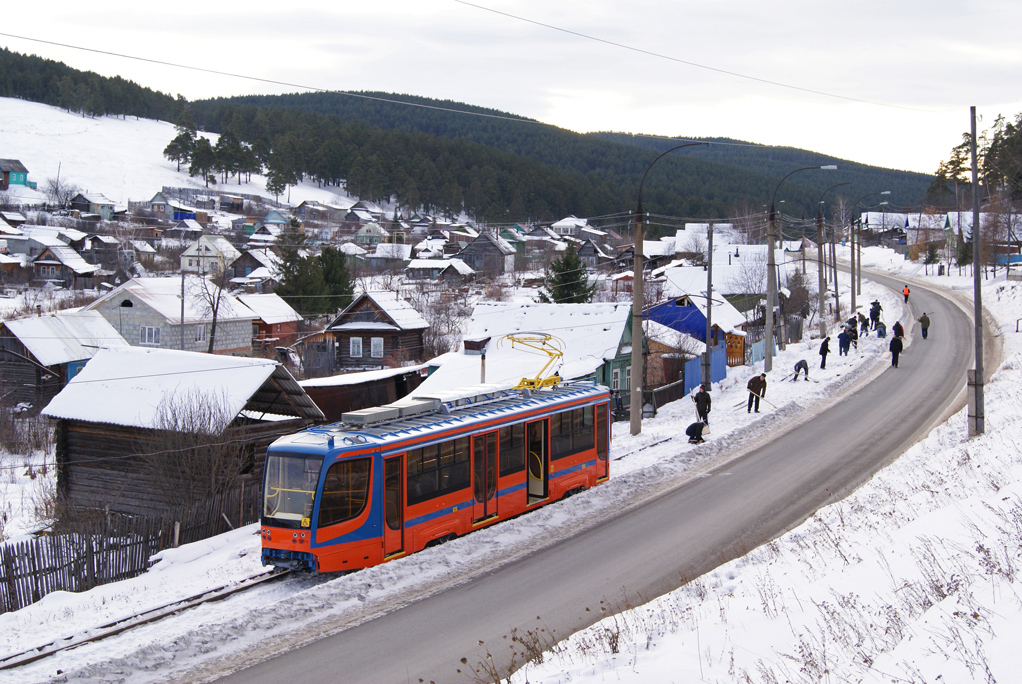 Пермь, 71-623-00 № 588; Усть-Катав — Новые вагоны