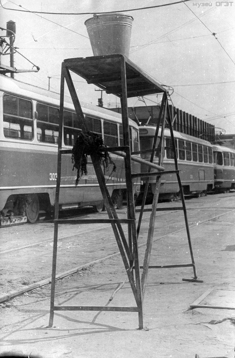 Одесса, Tatra T3SU (двухдверная) № 3025; Одесса, Tatra T3SU (двухдверная) № 3018; Одесса — Исторические фотографии: трамвай