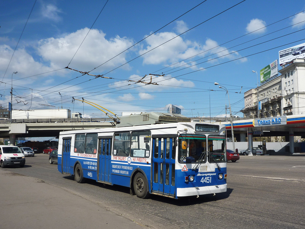 莫斯科, ZiU-682GM1 (with double first door) # 4451 莫斯科, ZiU-682GM1 (with double first door) # 4451