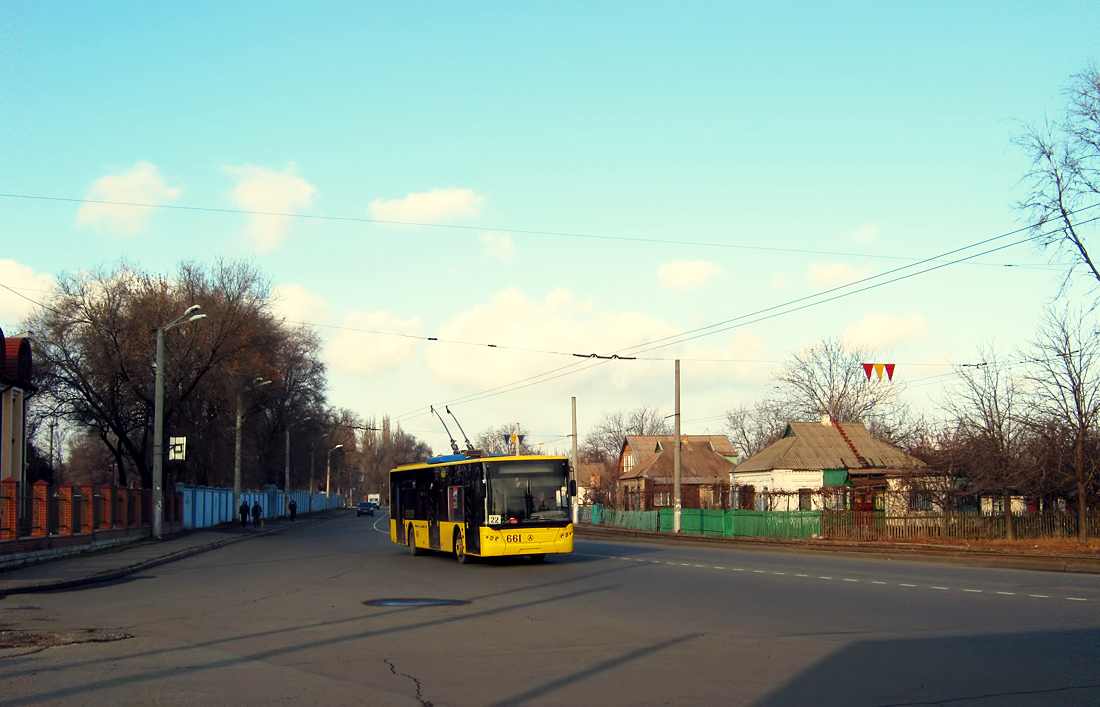 Krzywy Róg, LAZ E183D1 Nr 661