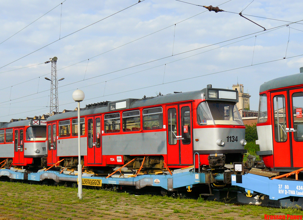 София, Tatra T4DC № 1134; София — Доставка и разтоварване на T4D-C от Хале — юли 2011 г.