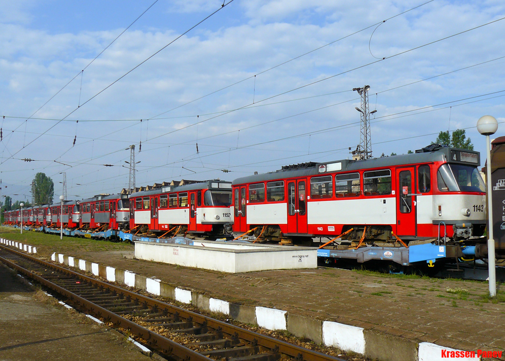 София, Tatra T4DC № 1143; София — Доставка и разтоварване на T4D-C от Хале — юли 2011 г.
