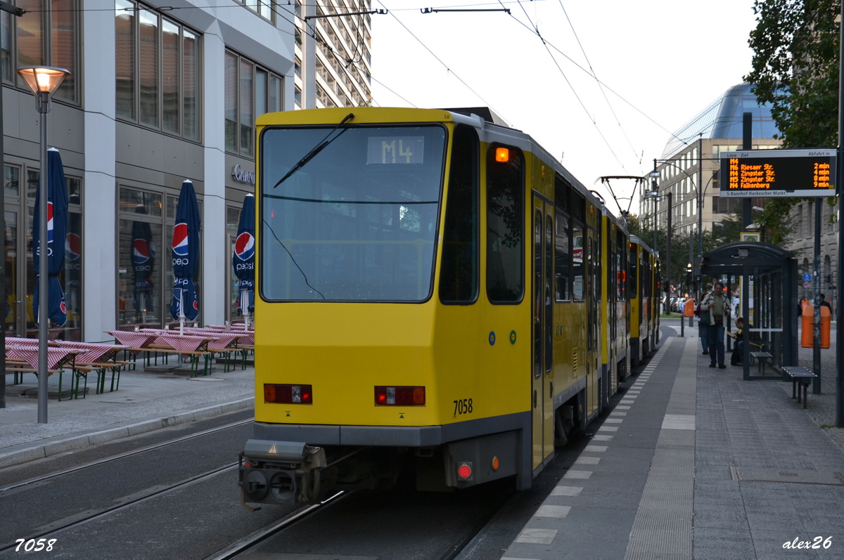 Берлин, Tatra KT4DtM № 7058